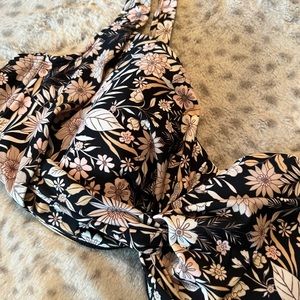 Kona Sol Floral Bikini Top